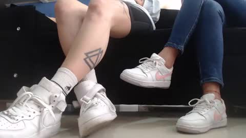     online show from February 18, 3:10 pm