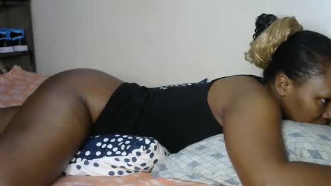 khalidnatasha online show from February 19, 10:42 pm