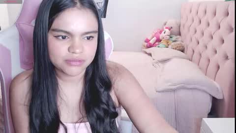 khaterin_26 online show from November 22, 2:47 am