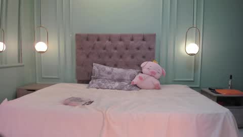 Kathe Hot online show from February 17, 6:17 pm