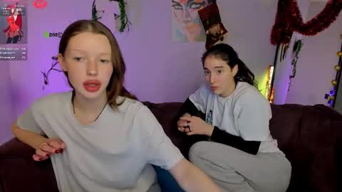 khloebeauty online show from January 9, 8:24 pm