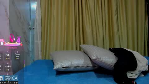 Kiara Zahiri online show from September 24, 11:09 am