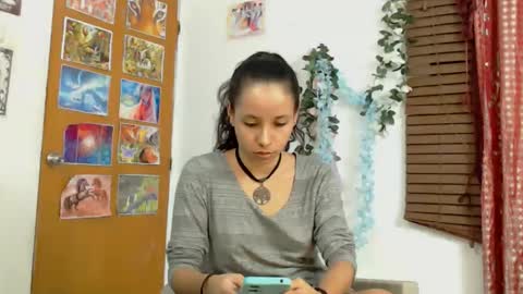 kiaralenon online show from April 16, 1:28 am