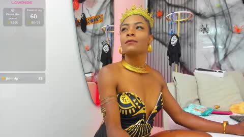 kiaratentation online show from October 31, 8:13 pm