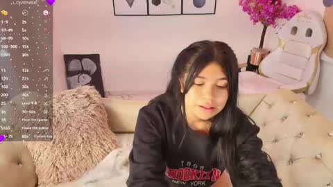 Kitty online show from April 30, 5:40 pm