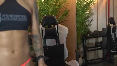 Kim online show from March 7, 2:13 pm