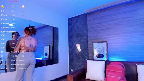 Kim online show from October 23, 12:44 pm