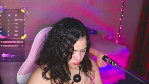 Snapshot of kim_saenz20 chatting on October 22, 7:02 am Kim Mishell online show from October 22, 7:02 am