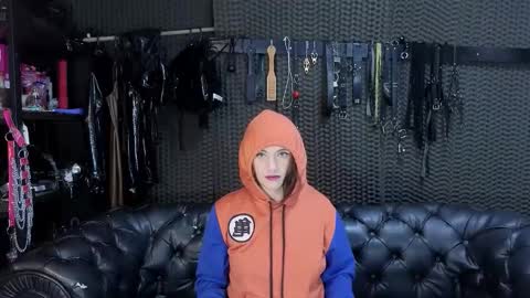  KIMBERLY SWAN  online show from October 19, 2:13 am