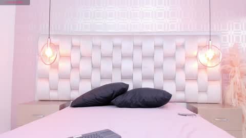 Kimberly online show from January 8, 8:18 pm