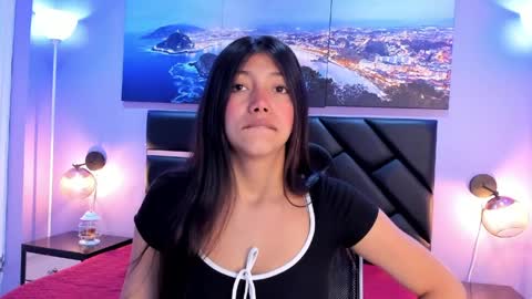 Kimberly Villalobos online show from April 6, 11:33 am