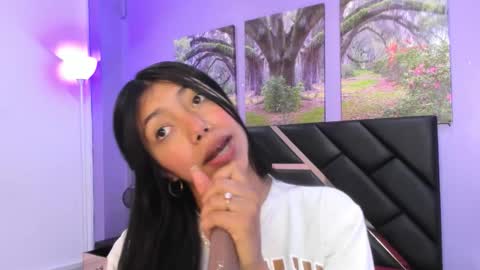 Kimberly Villalobos online show from September 30, 1:50 pm