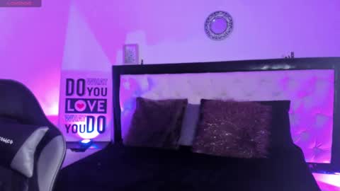 Snapshot of kimgarcez chatting on September 8, 9:03 pm Kim online show from September 8, 9:03 pm