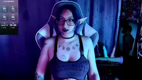   online show from September 11, 1:44 pm