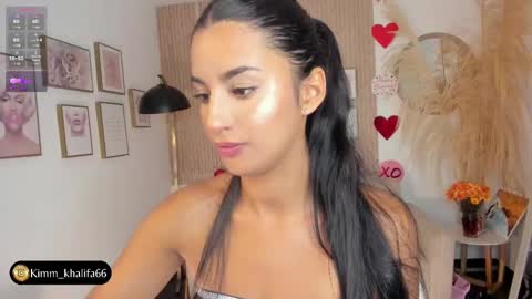 Kim  online show from February 22, 10:37 pm