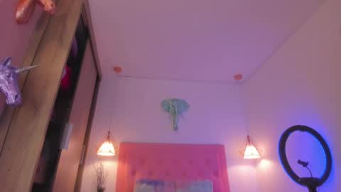 Jihyo online show from December 13, 8:58 pm