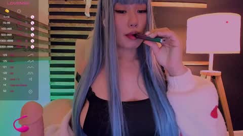 Snapshot of kimmy_chi chatting on January 24, 6:14 pm Lo online show from January 24, 6:14 pm