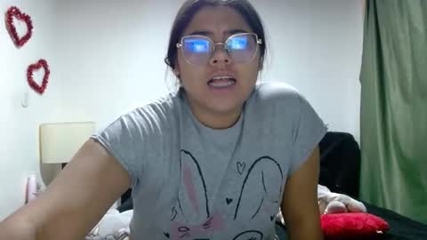 Kimmy online show from October 2, 3:44 am