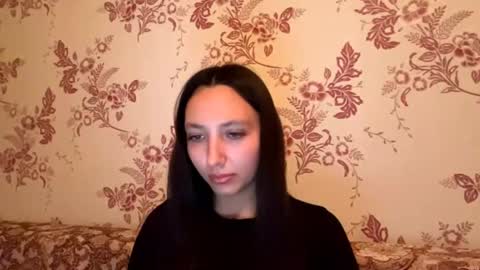 Jenny online show from June 2, 7:37 pm