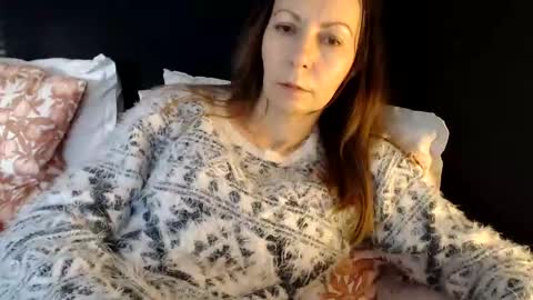 sexysexyhotwetpinkredpussy online show from May 25, 6:18 pm