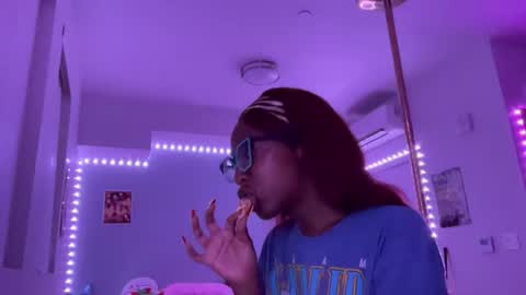 King Parris Jae online show from June 19, 3:44 am