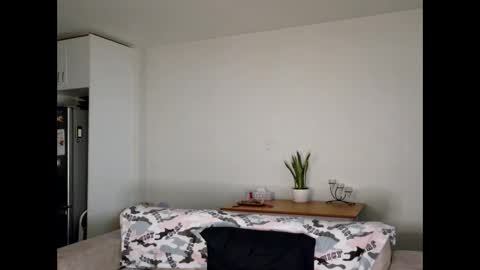 kinkykatt557616 online show from March 25, 11:18 pm