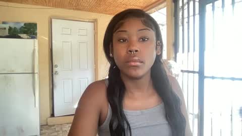 Bunniii online show from January 3, 7:07 pm