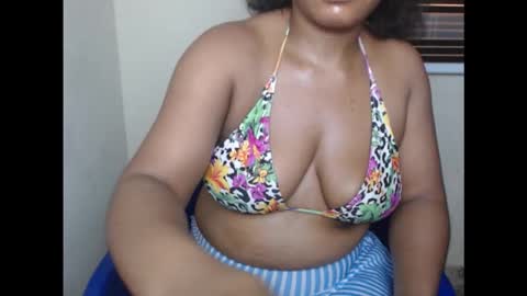 Snapshot of kinkyxxjuice chatting on September 14, 2:04 pm kinkyxxjuice online show from September 14, 2:04 pm