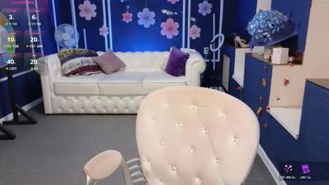 Kira Kennet online show from November 19, 3:01 pm