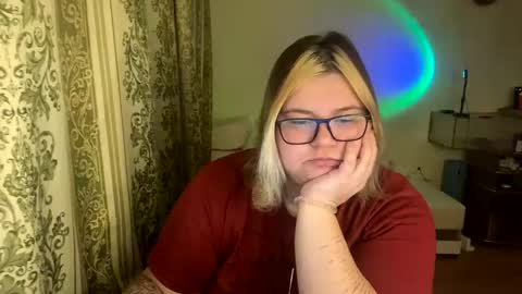 Just Kira online show from January 19, 3:10 pm