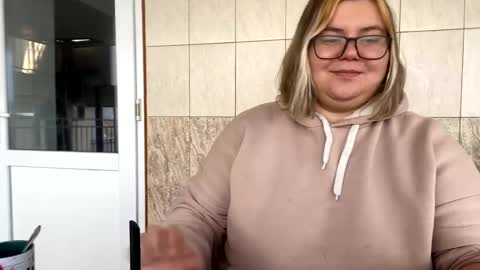 Just Kira online show from December 26, 7:56 am