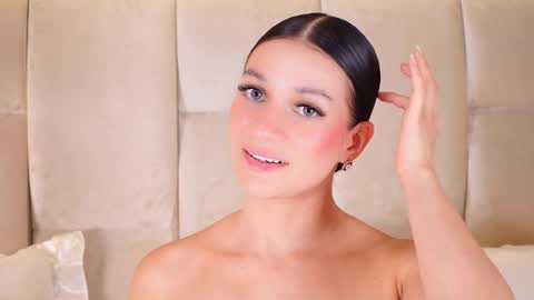 kira online show from October 24, 3:13 am