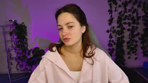 kiravair online show from March 21, 8:19 am