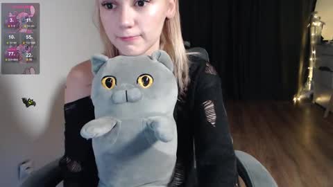 Kisi online show from January 31, 9:48 pm