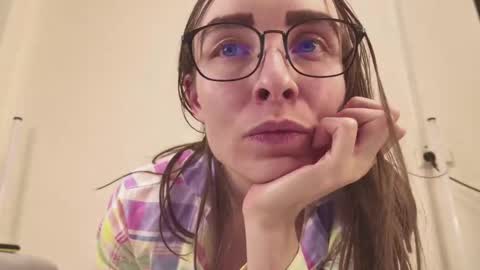 Wet Girl online show from February 25, 9:58 pm