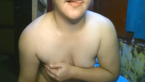 kiss_me_loves online show from September 15, 8:00 am