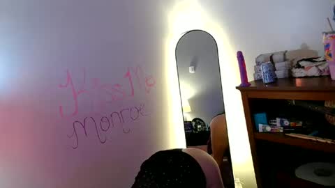 Morgan Monroe online show from July 1, 3:28 am