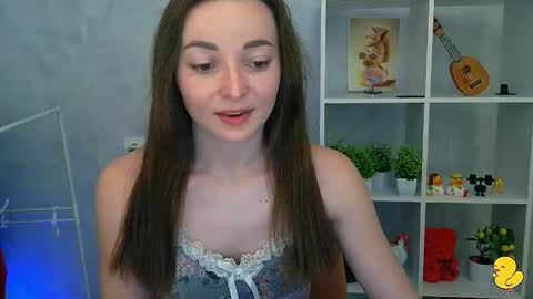 Valeria online show from March 12, 12:30 pm