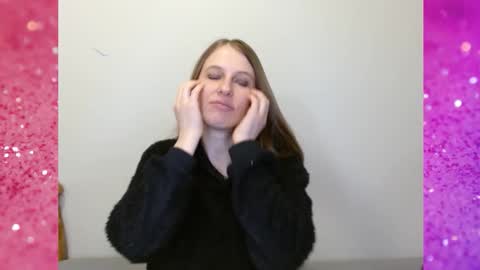 Allie online show from December 1, 3:59 pm