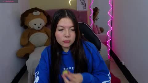 KISSI  online show from November 7, 12:00 pm