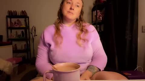 kissica online show from November 23, 6:31 pm