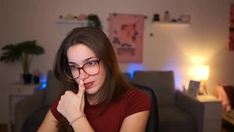 Sisi online show from February 16, 2:17 pm