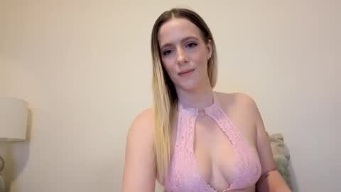 kissmekasey online show from November 6, 4:46 pm