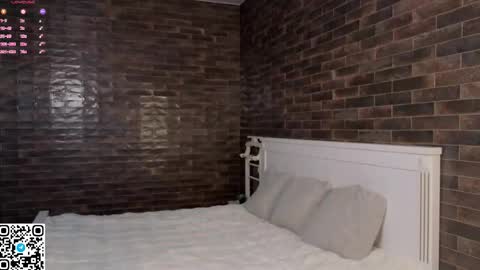 Tessa online show from December 4, 5:10 am