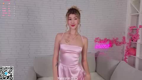 Tessa online show from November 20, 12:50 pm