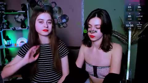 kitniss online show from December 16, 4:13 pm