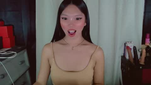 KITTY online show from April 14, 10:21 pm