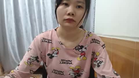 kitti_baby2x online show from November 10, 1:44 am