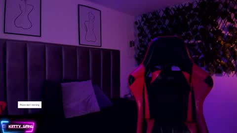 Camila online show from October 24, 2:29 am