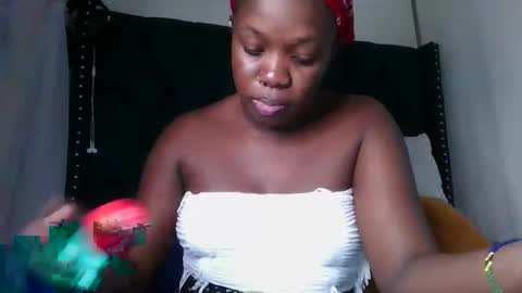 kitty_kerry online show from March 13, 7:15 pm